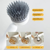 Brosse vaisselle avec réservoir